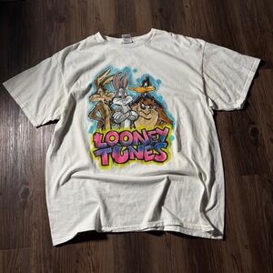 Mens XL White Looney Tunes Graphic Tee Bugs Bunny Daffy Duck Taz Wile E‎ Coyote